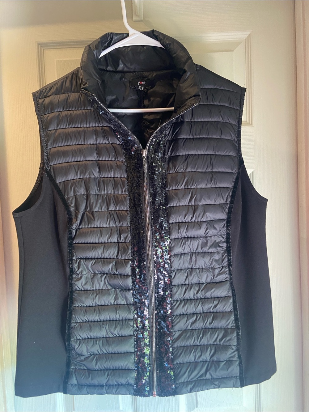 Black Quilted Sequin-Trim Vest by Yest